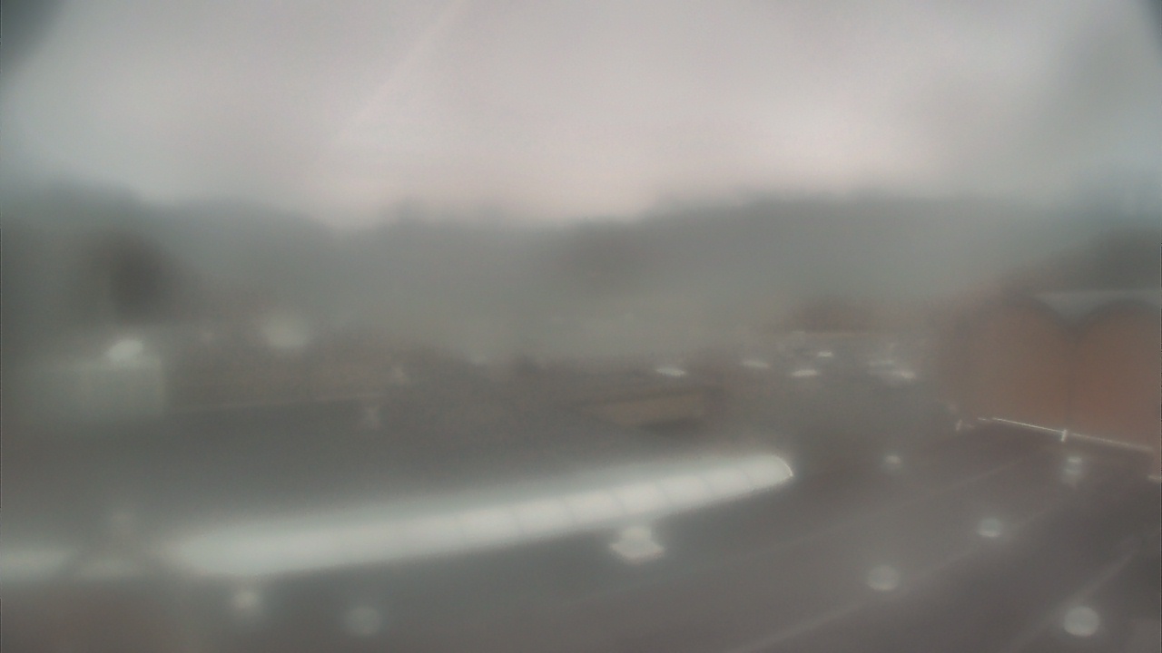 Thumbnail for current weather camera view from Weston Middle School in Weston, Connecticut