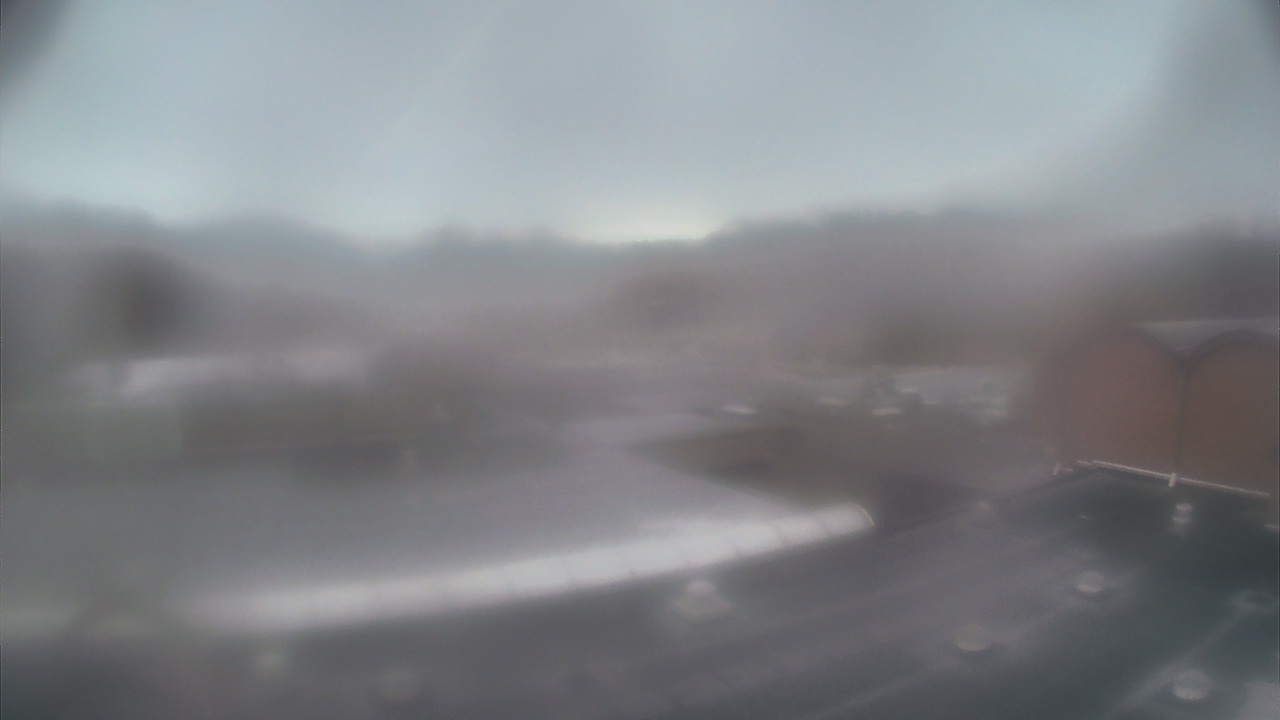 Thumbnail for current weather camera view from Weston Middle School in Weston, Connecticut