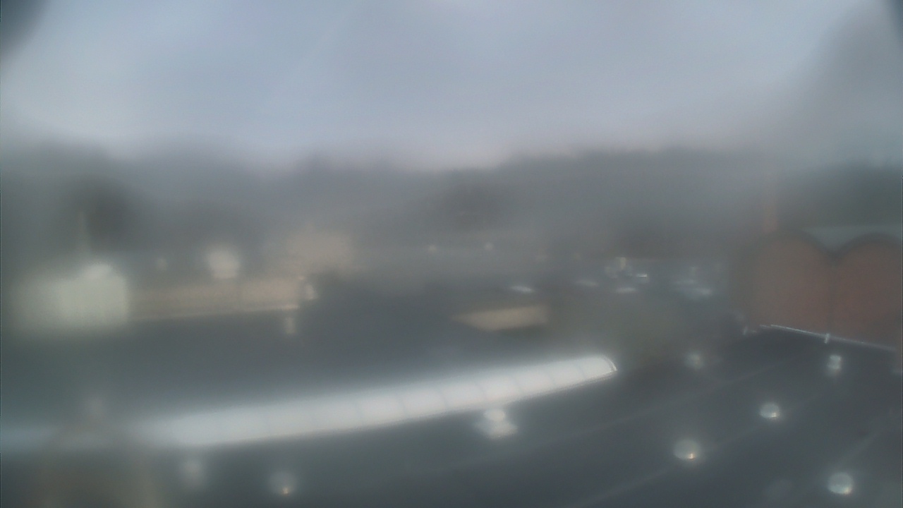 Thumbnail for current weather camera view from Weston Middle School in Weston, Connecticut