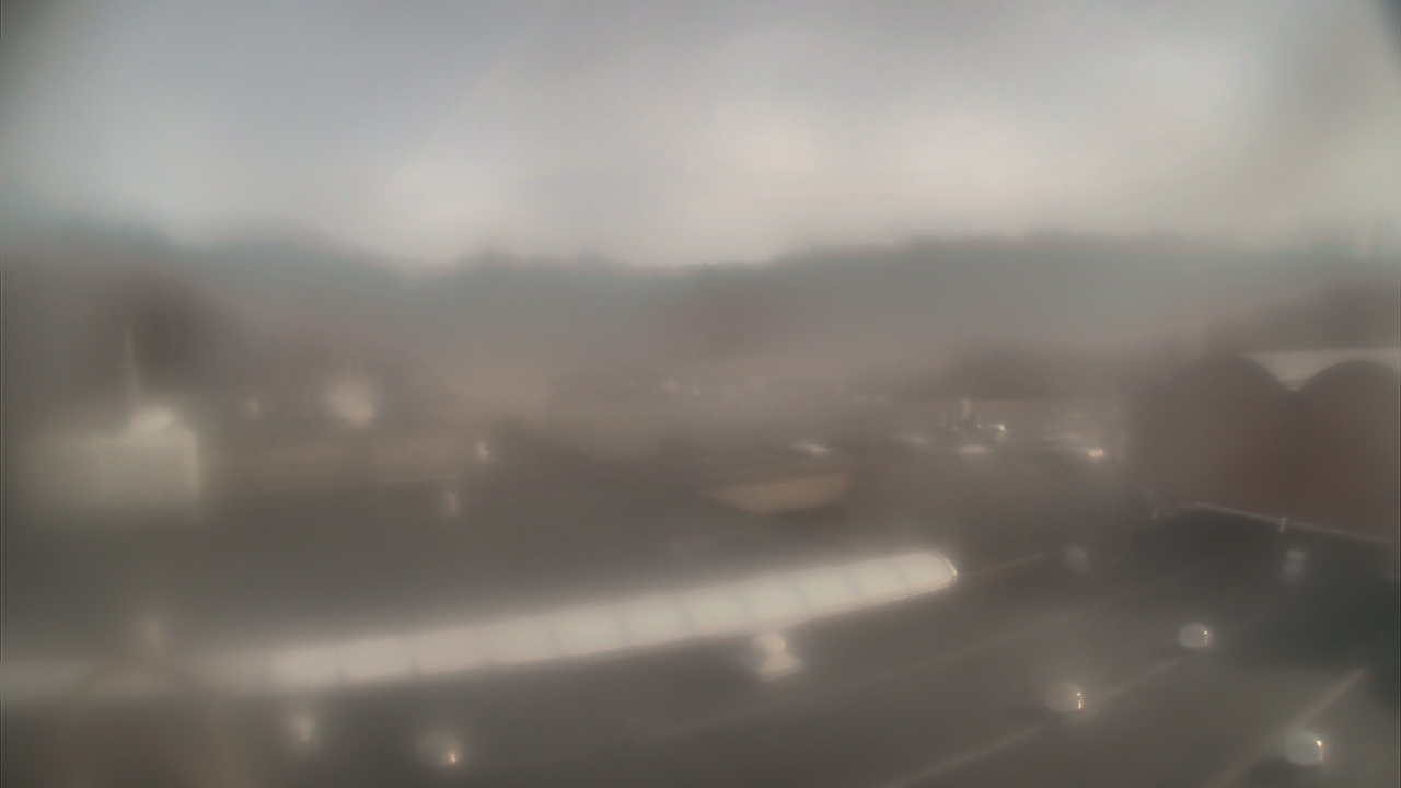 Thumbnail for current weather camera view from Weston Middle School in Weston, Connecticut