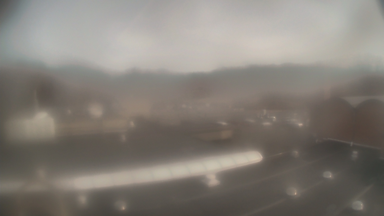 Thumbnail for current weather camera view from Weston Middle School in Weston, Connecticut