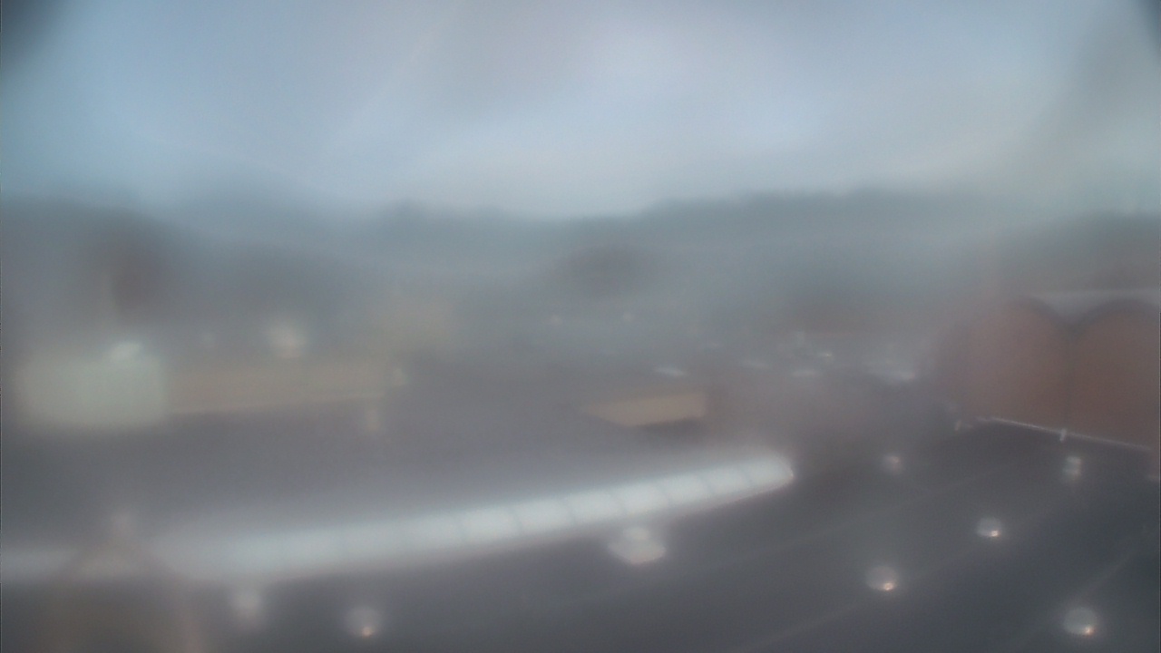 Thumbnail for current weather camera view from Weston Middle School in Weston, Connecticut