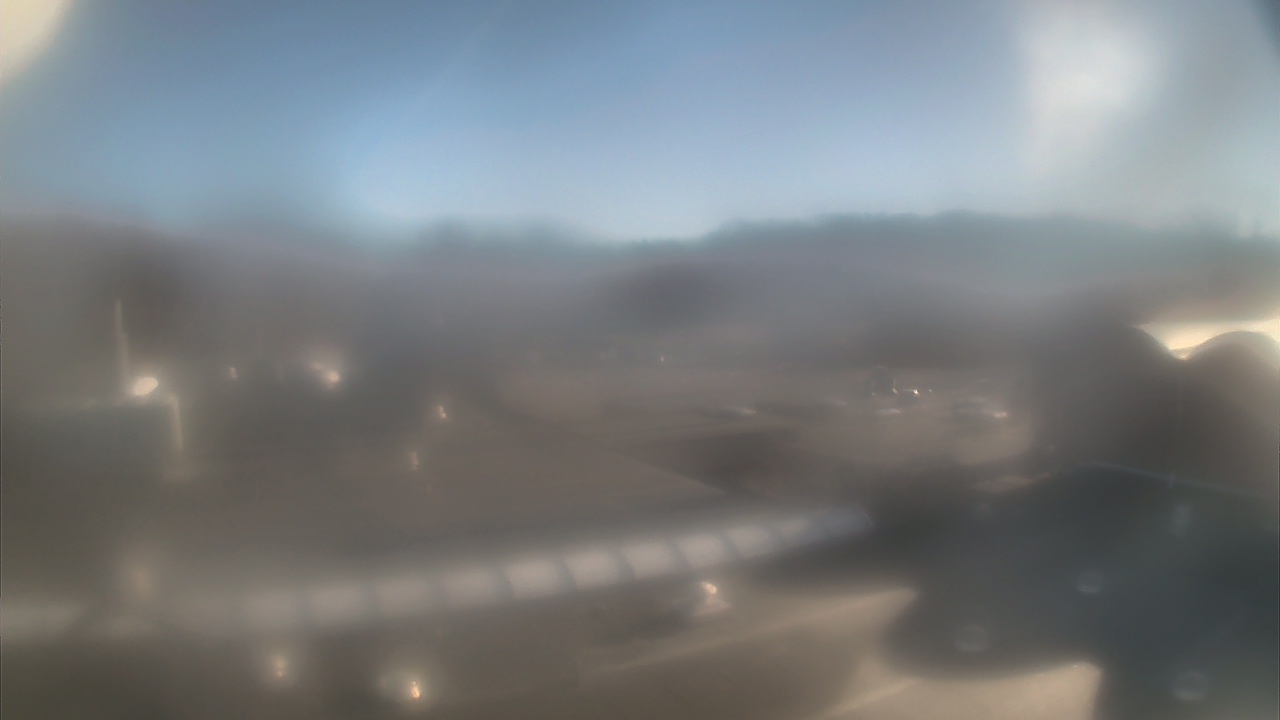 Thumbnail for current weather camera view from Weston Middle School in Weston, Connecticut