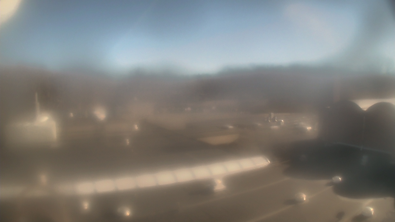 Thumbnail for current weather camera view from Weston Middle School in Weston, Connecticut