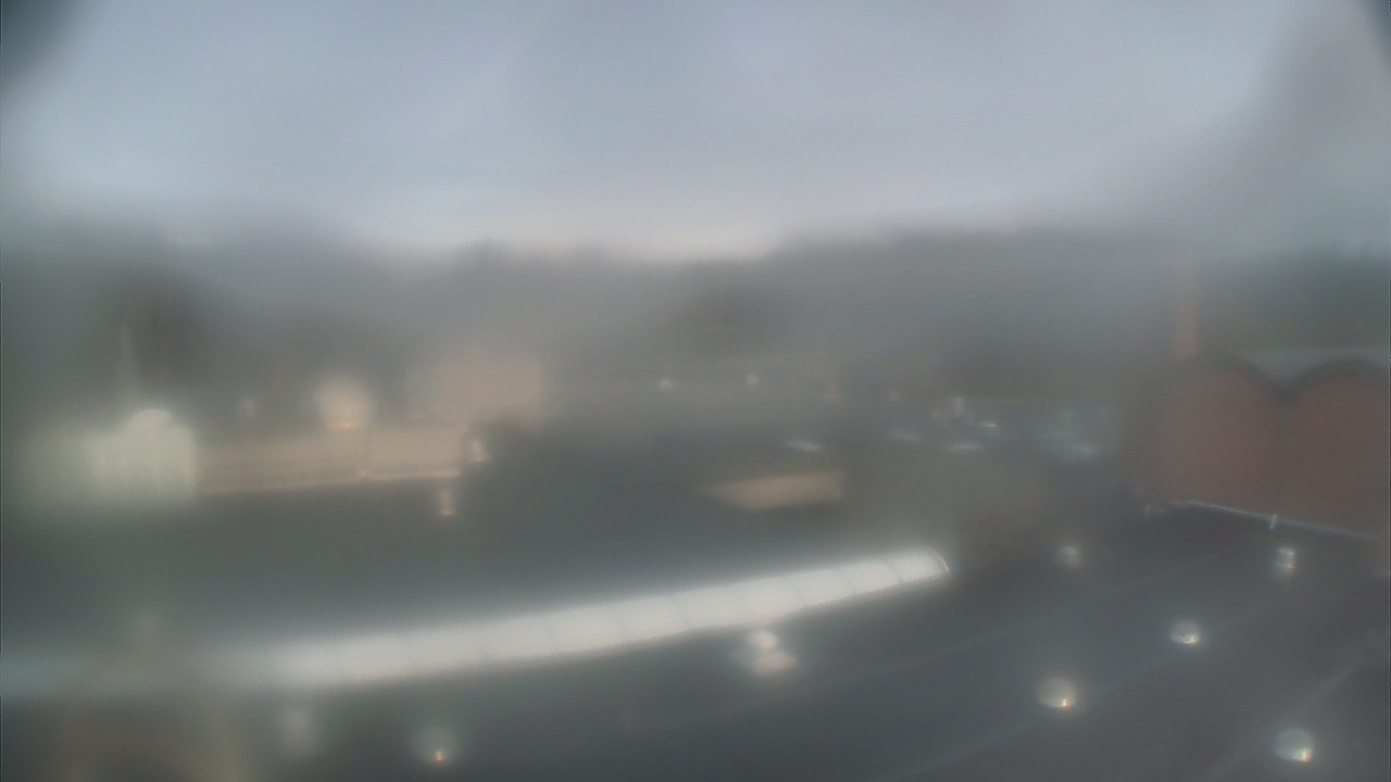 Thumbnail for current weather camera view from Weston Middle School in Weston, Connecticut