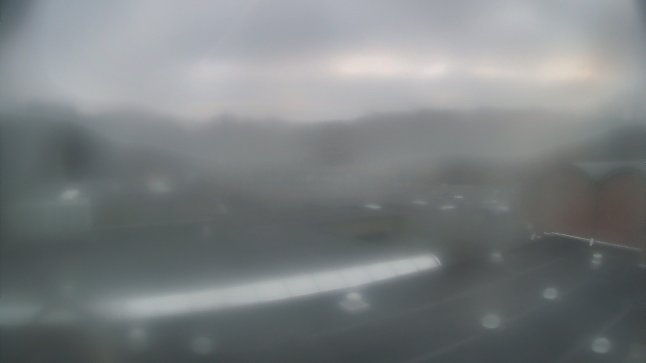 Thumbnail for current weather camera view from Weston Middle School in Weston, Connecticut