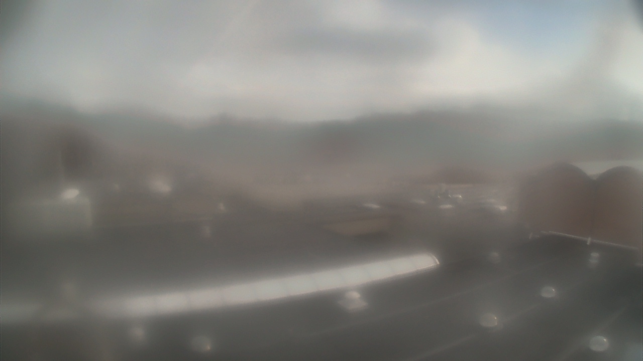 Thumbnail for current weather camera view from Weston Middle School in Weston, Connecticut