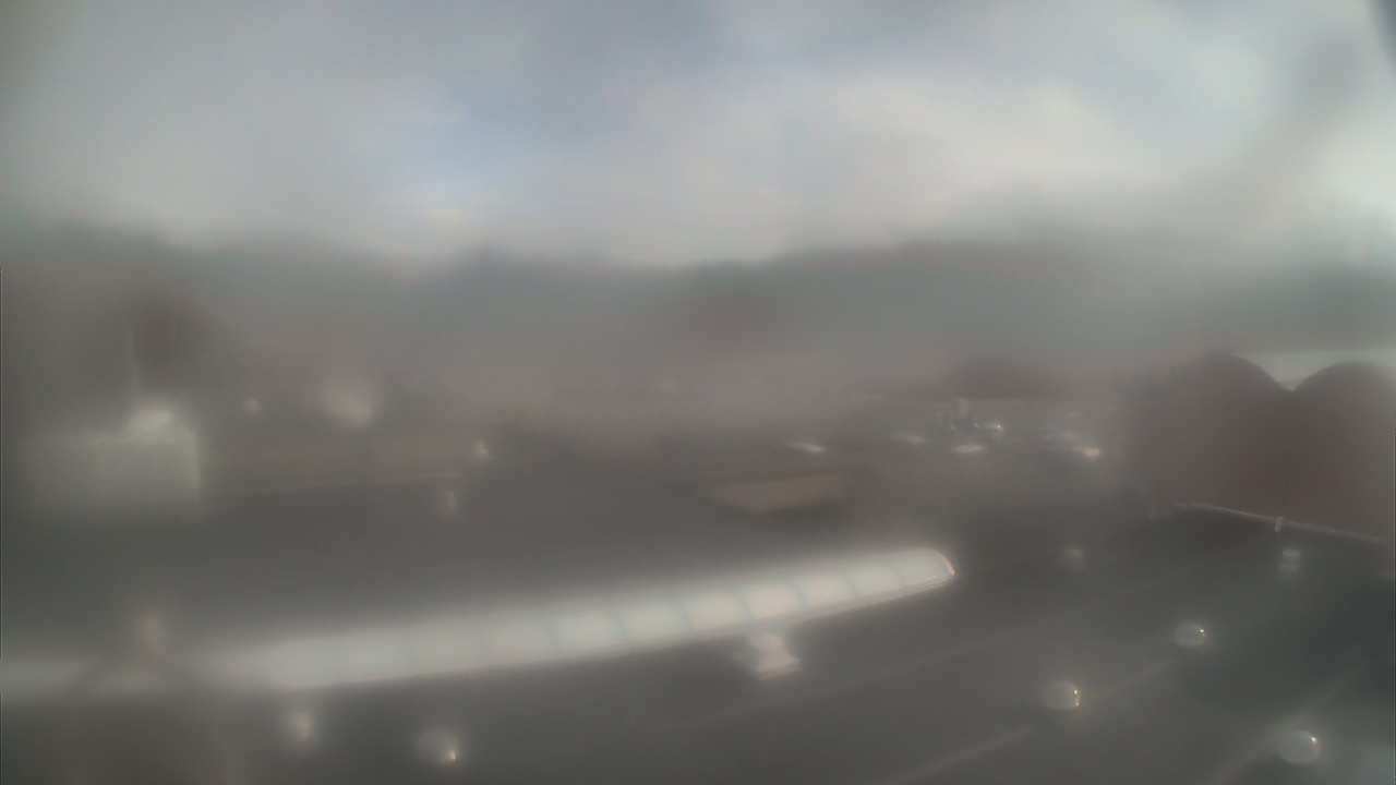 Thumbnail for current weather camera view from Weston Middle School in Weston, Connecticut