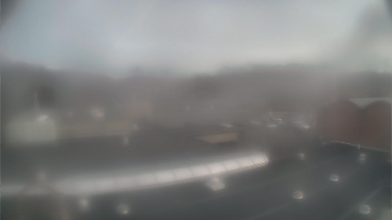 Thumbnail for current weather camera view from Weston Middle School in Weston, Connecticut