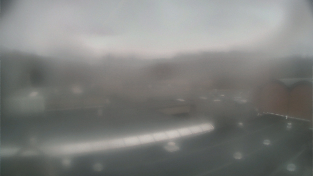 Thumbnail for current weather camera view from Weston Middle School in Weston, Connecticut