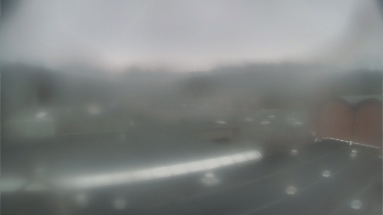 Thumbnail for current weather camera view from Weston Middle School in Weston, Connecticut