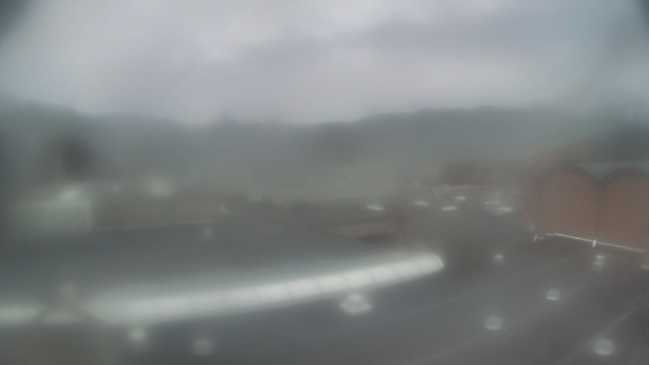 Thumbnail for current weather camera view from Weston Middle School in Weston, Connecticut