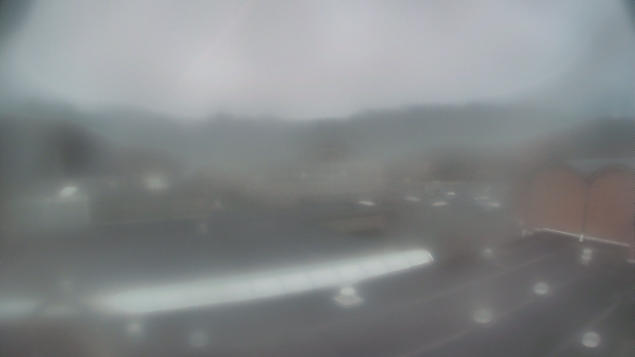 Thumbnail for current weather camera view from Weston Middle School in Weston, Connecticut