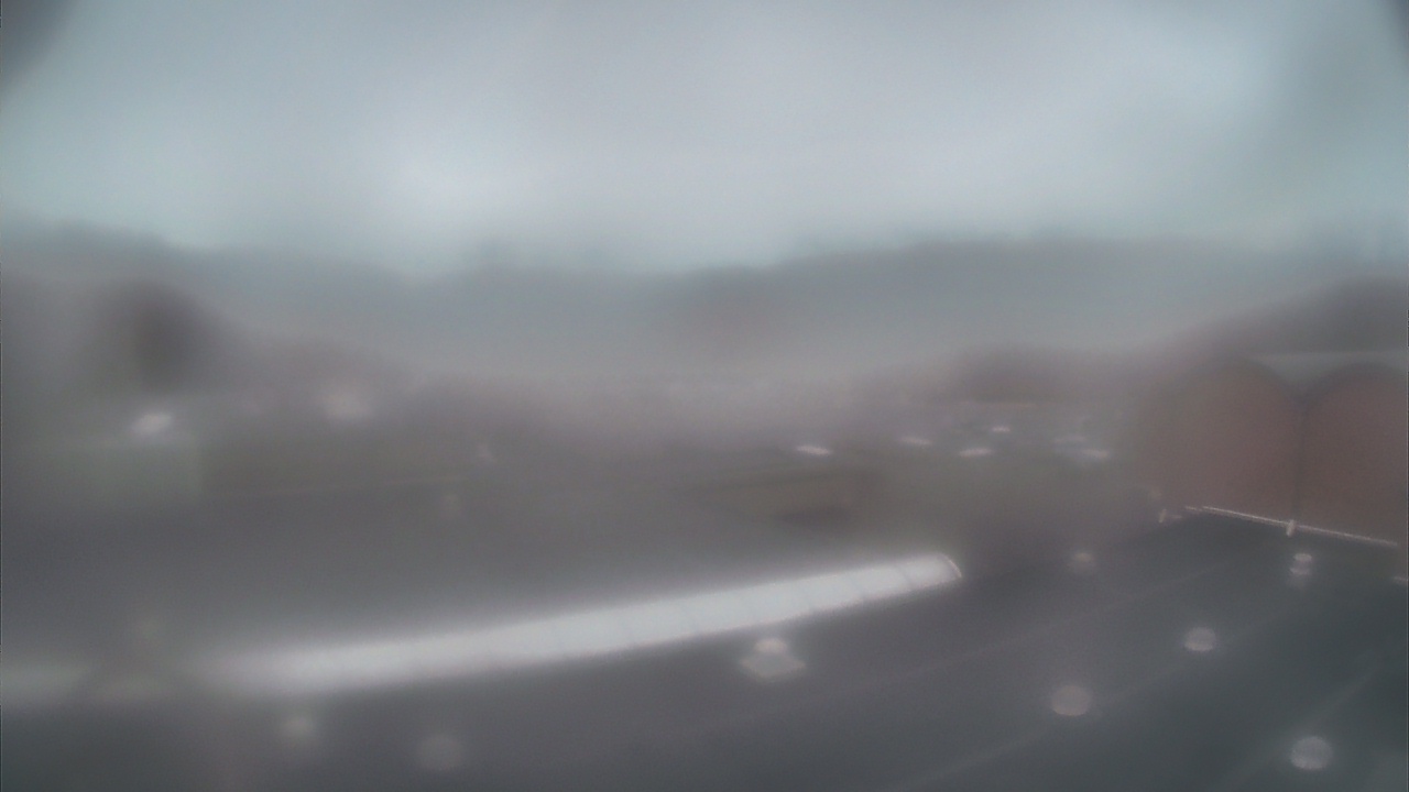 Thumbnail for current weather camera view from Weston Middle School in Weston, Connecticut