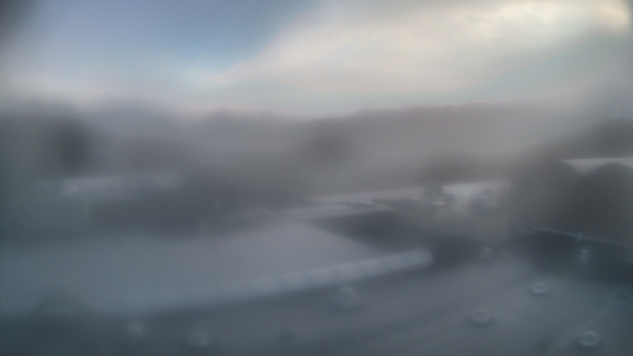 Thumbnail for current weather camera view from Weston Middle School in Weston, Connecticut