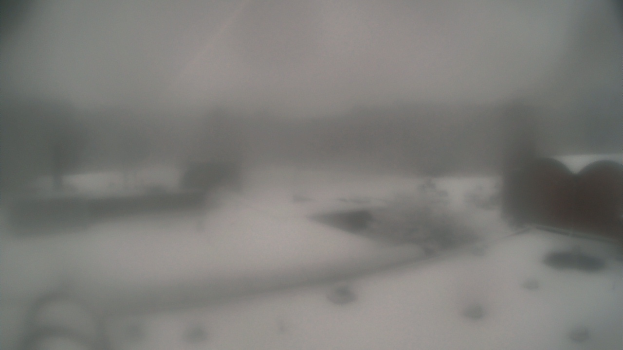 Thumbnail for current weather camera view from Weston Middle School in Weston, Connecticut