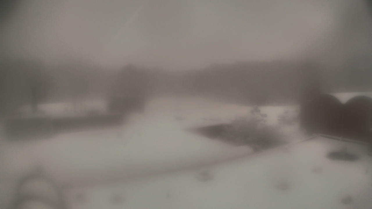 Thumbnail for current weather camera view from Weston Middle School in Weston, Connecticut