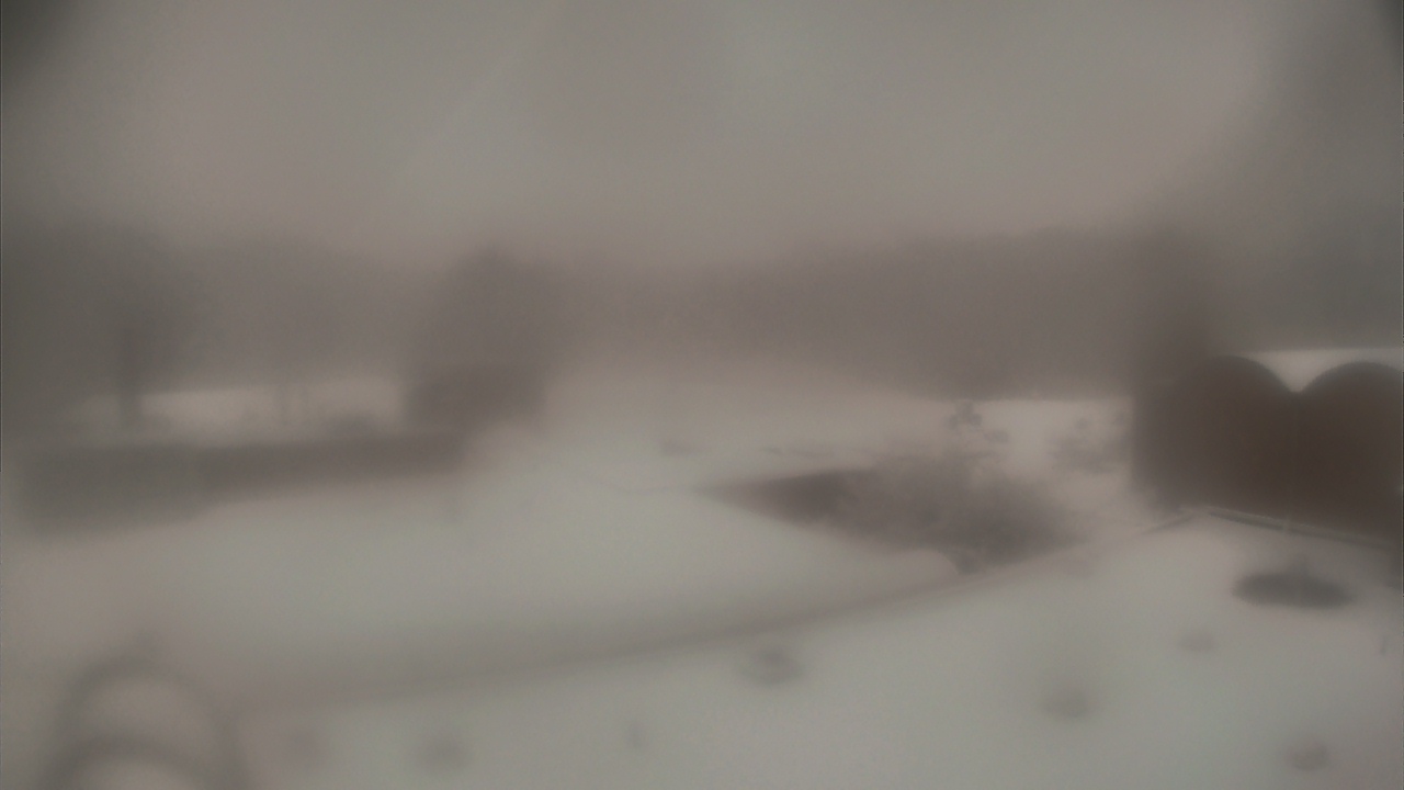 Thumbnail for current weather camera view from Weston Middle School in Weston, Connecticut