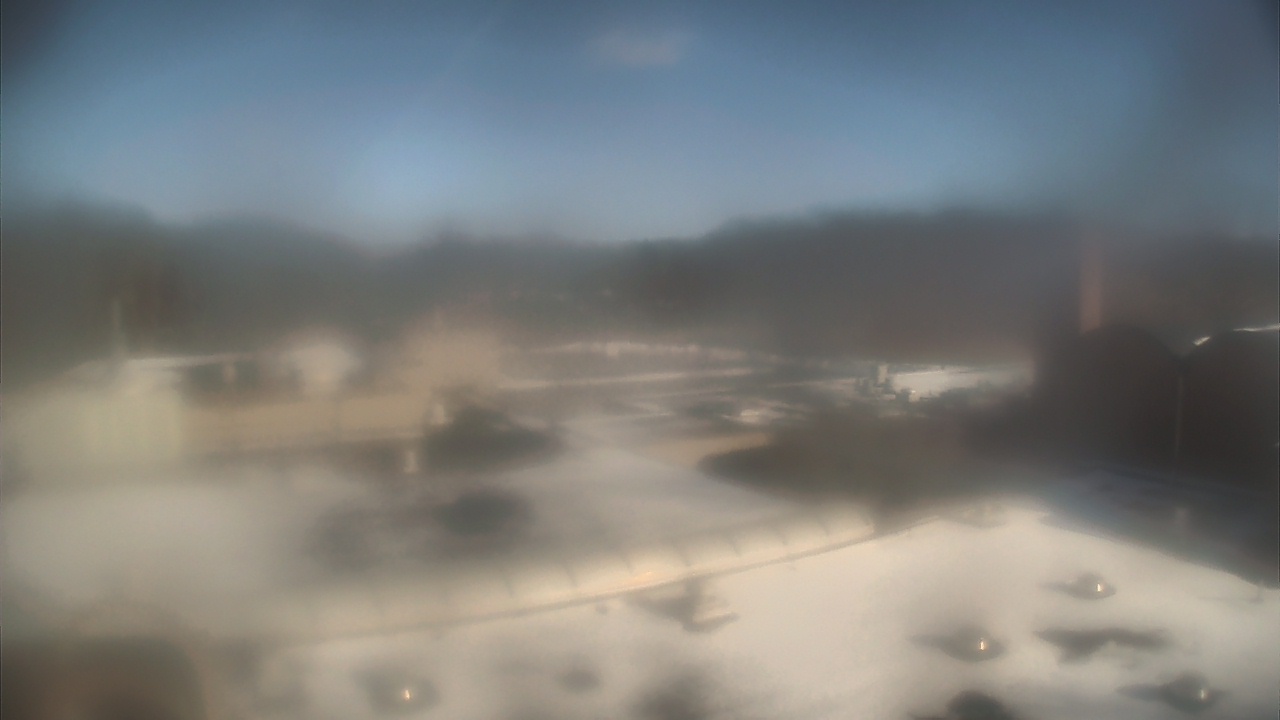 Thumbnail for current weather camera view from Weston Middle School in Weston, Connecticut