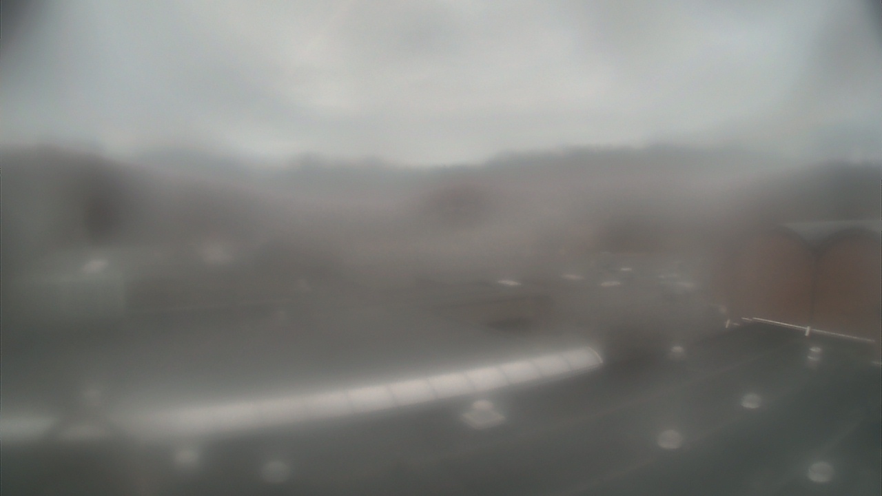 Thumbnail for current weather camera view from Weston Middle School in Weston, Connecticut