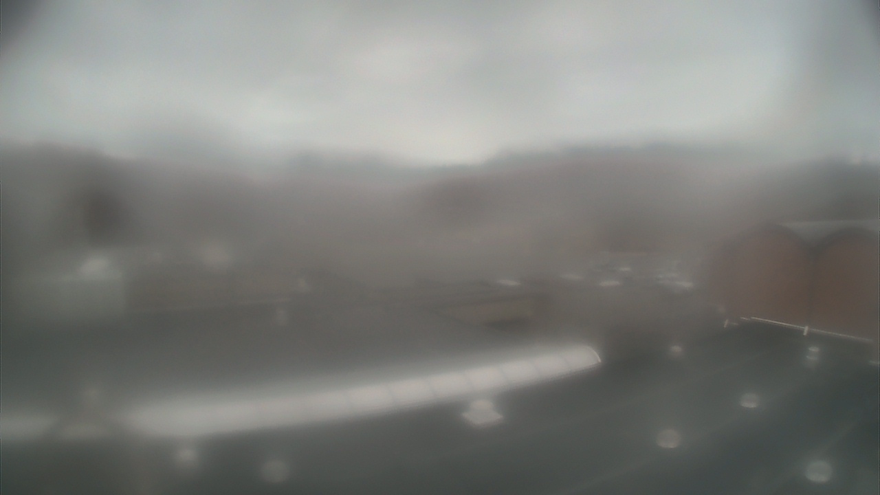 Thumbnail for current weather camera view from Weston Middle School in Weston, Connecticut