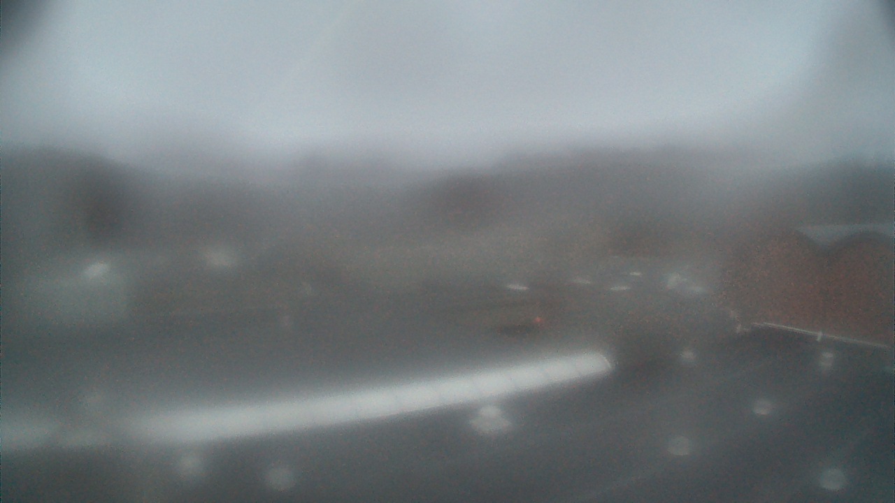 Thumbnail for current weather camera view from Weston Middle School in Weston, Connecticut