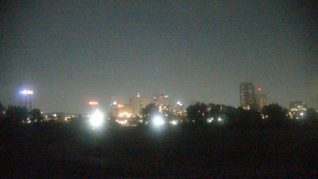 Thumbnail for current weather camera view from Grange Insurance Audubon Center in Columbus, Ohio