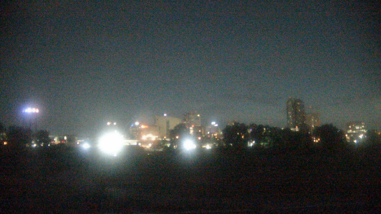Thumbnail for current weather camera view from Grange Insurance Audubon Center in Columbus, Ohio