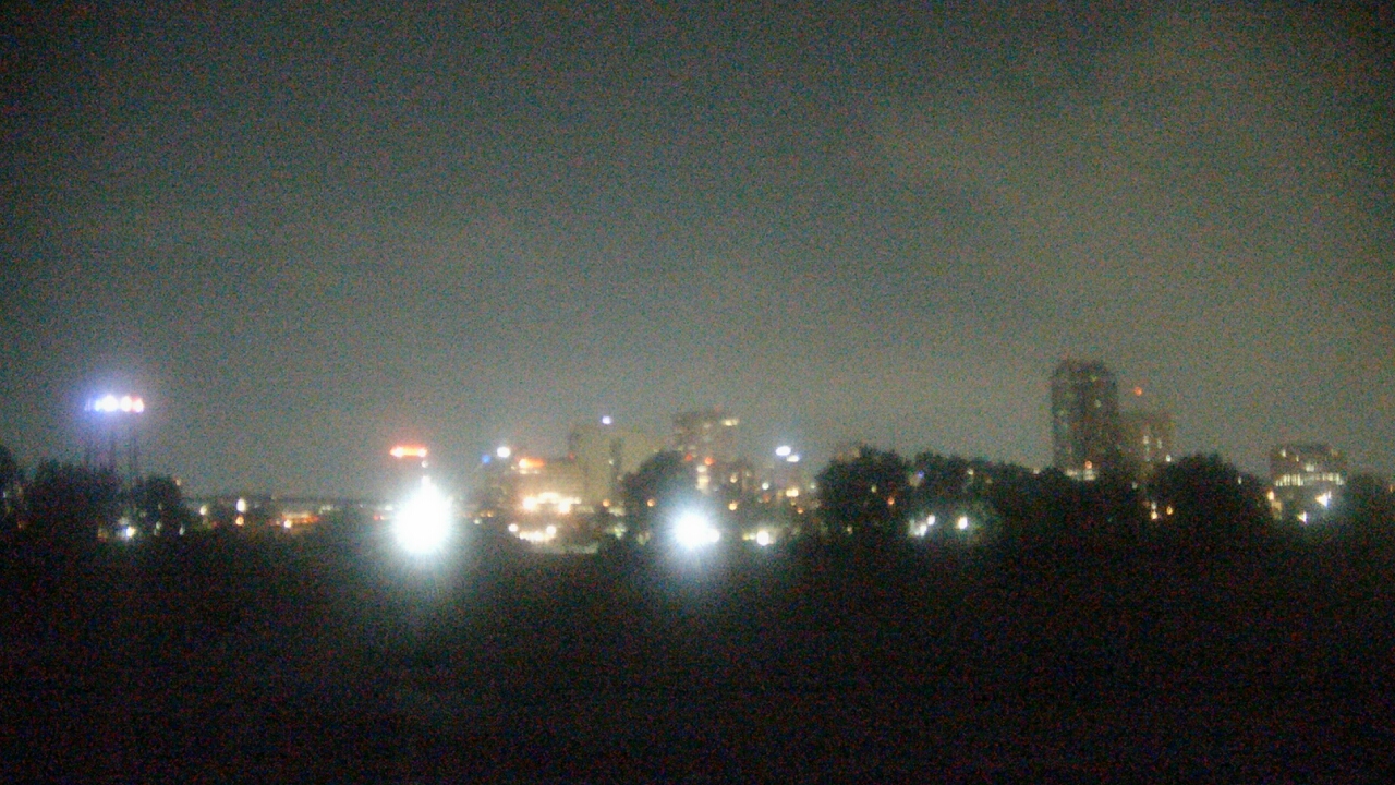 Thumbnail for current weather camera view from Grange Insurance Audubon Center in Columbus, Ohio