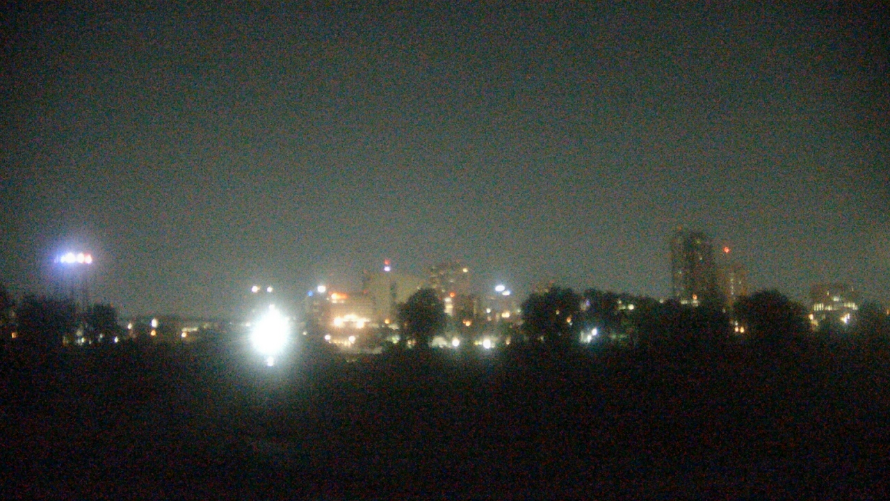 Thumbnail for current weather camera view from Grange Insurance Audubon Center in Columbus, Ohio