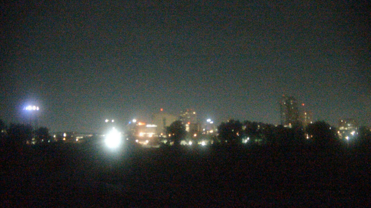 Thumbnail for current weather camera view from Grange Insurance Audubon Center in Columbus, Ohio