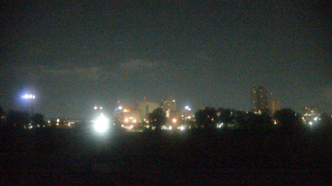 Thumbnail for current weather camera view from Grange Insurance Audubon Center in Columbus, Ohio