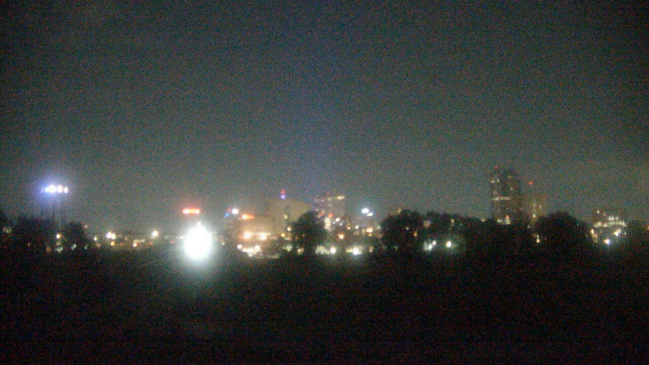 Thumbnail for current weather camera view from Grange Insurance Audubon Center in Columbus, Ohio