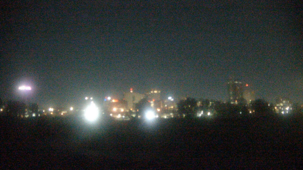 Thumbnail for current weather camera view from Grange Insurance Audubon Center in Columbus, Ohio