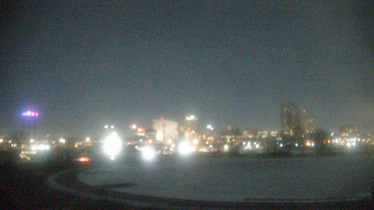 Thumbnail for current weather camera view from Grange Insurance Audubon Center in Columbus, Ohio