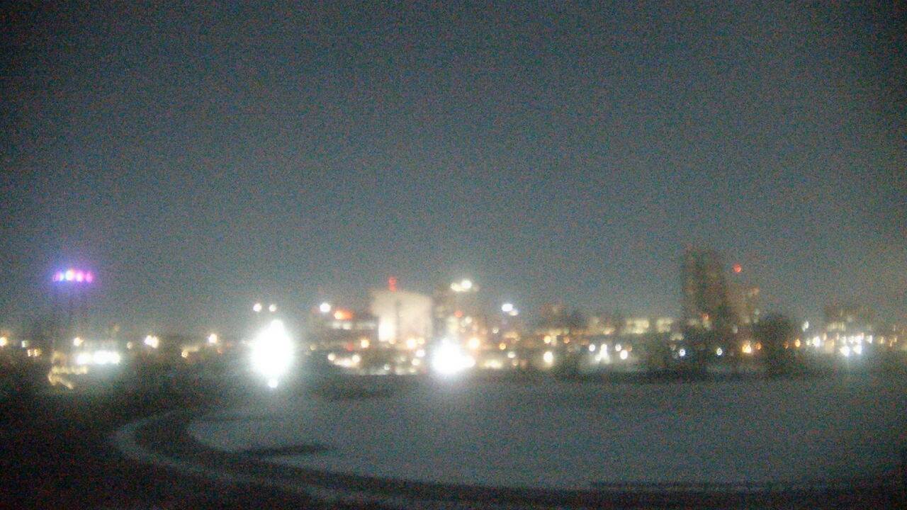 Thumbnail for current weather camera view from Grange Insurance Audubon Center in Columbus, Ohio