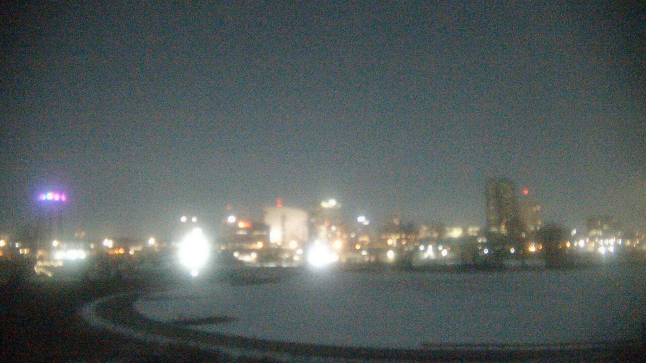 Thumbnail for current weather camera view from Grange Insurance Audubon Center in Columbus, Ohio