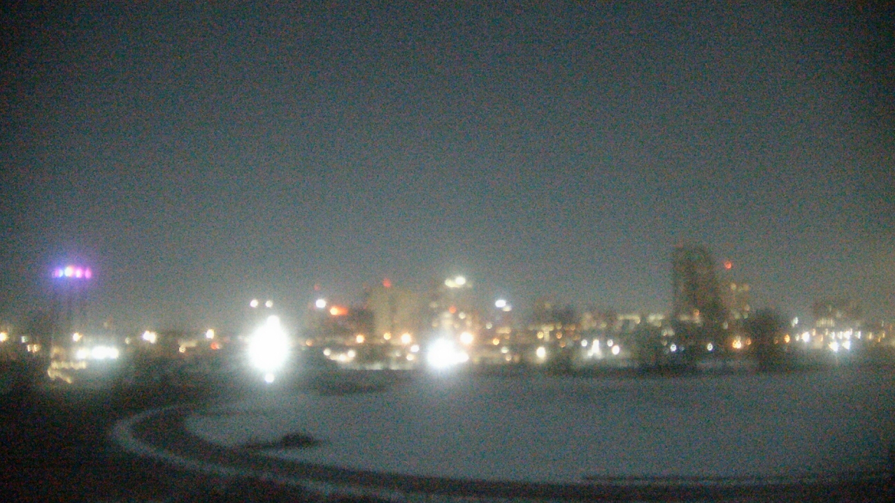 Thumbnail for current weather camera view from Grange Insurance Audubon Center in Columbus, Ohio