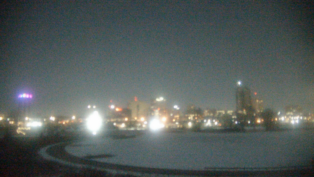 Thumbnail for current weather camera view from Grange Insurance Audubon Center in Columbus, Ohio