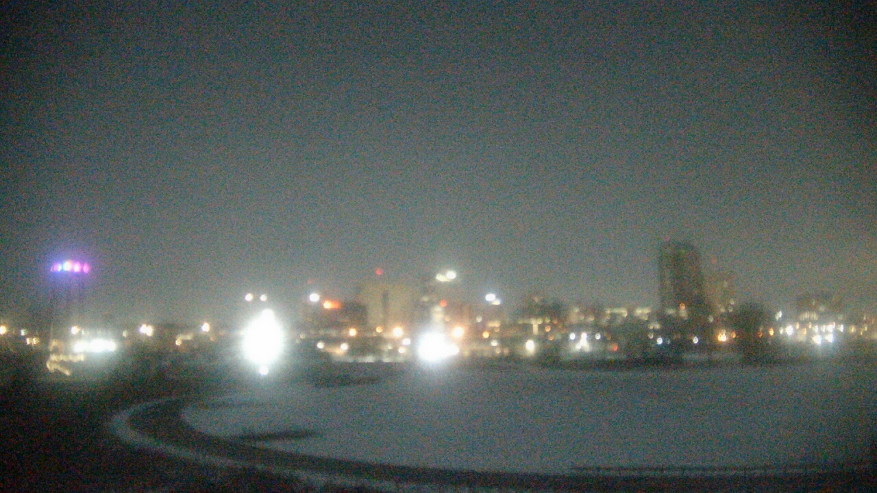 Thumbnail for current weather camera view from Grange Insurance Audubon Center in Columbus, Ohio