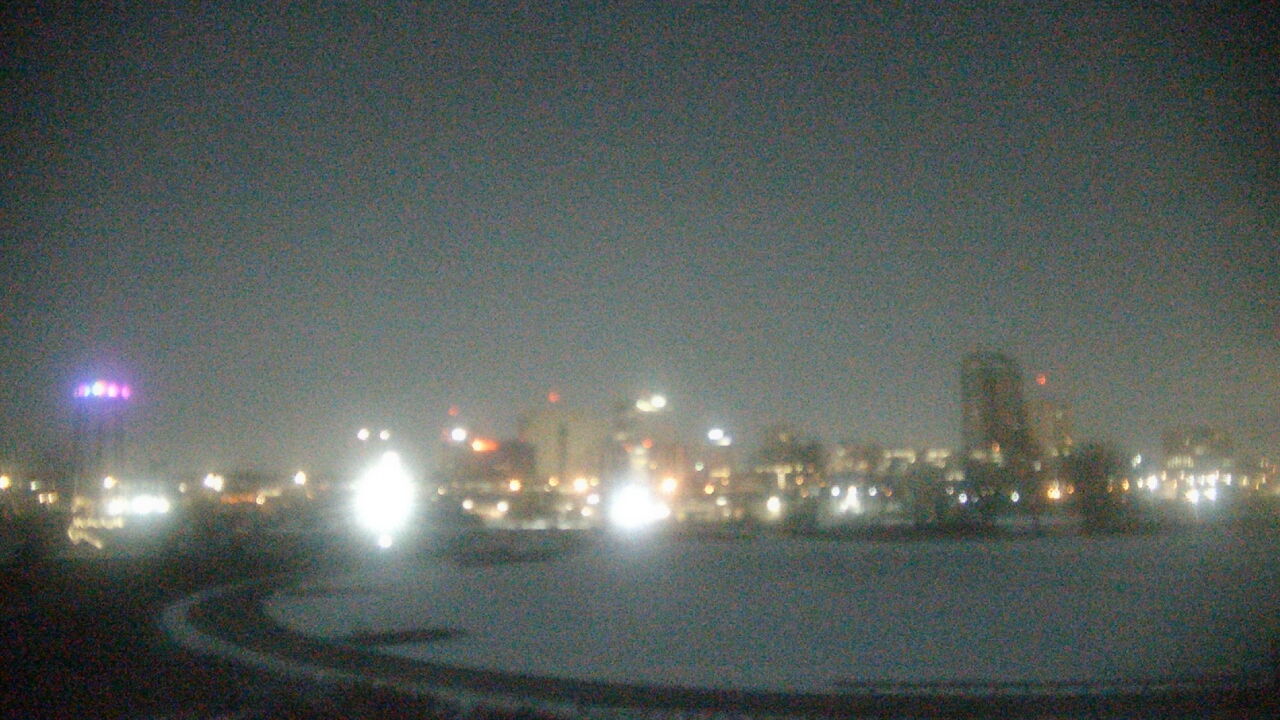 Thumbnail for current weather camera view from Grange Insurance Audubon Center in Columbus, Ohio