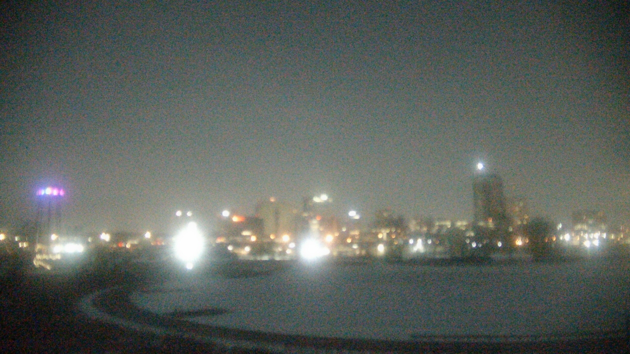 Thumbnail for current weather camera view from Grange Insurance Audubon Center in Columbus, Ohio