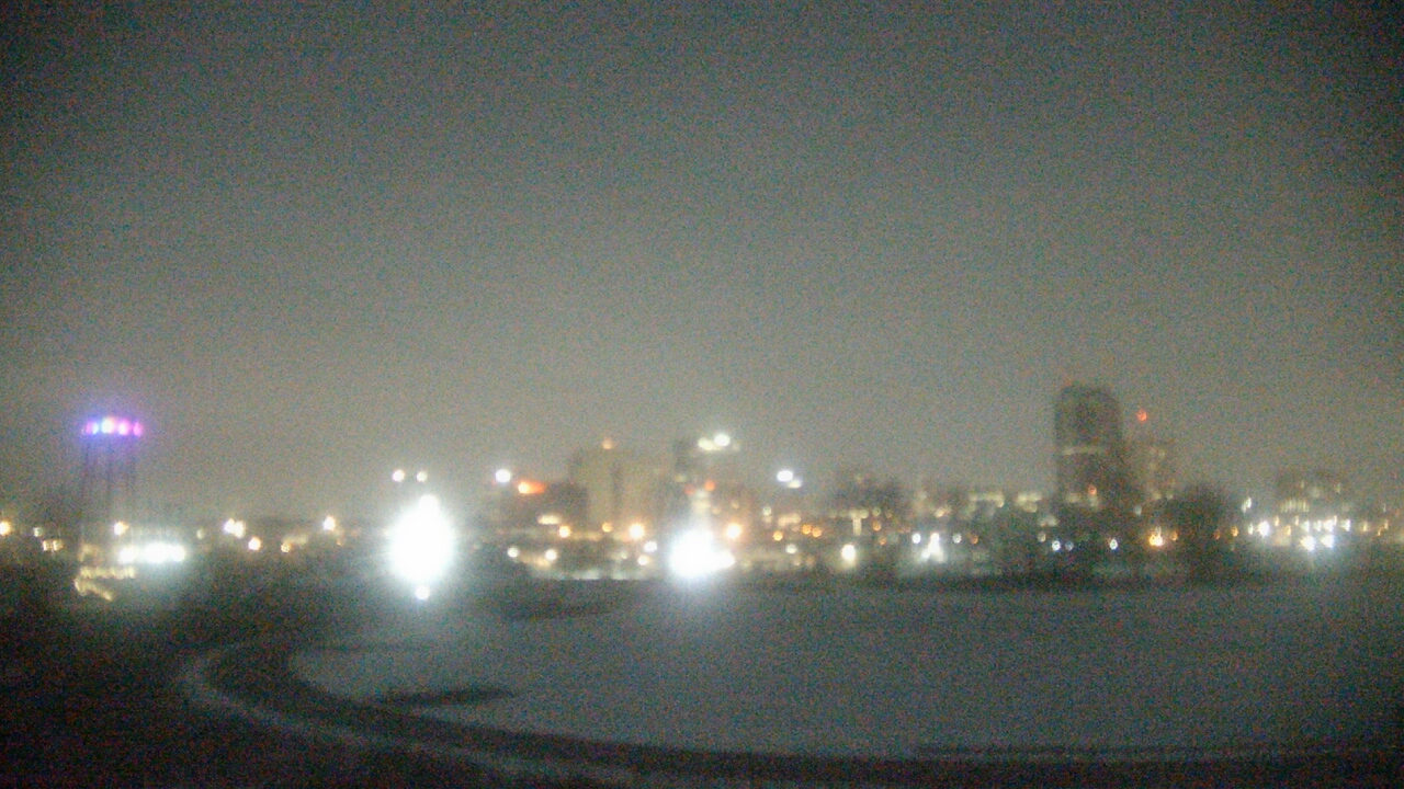 Thumbnail for current weather camera view from Grange Insurance Audubon Center in Columbus, Ohio