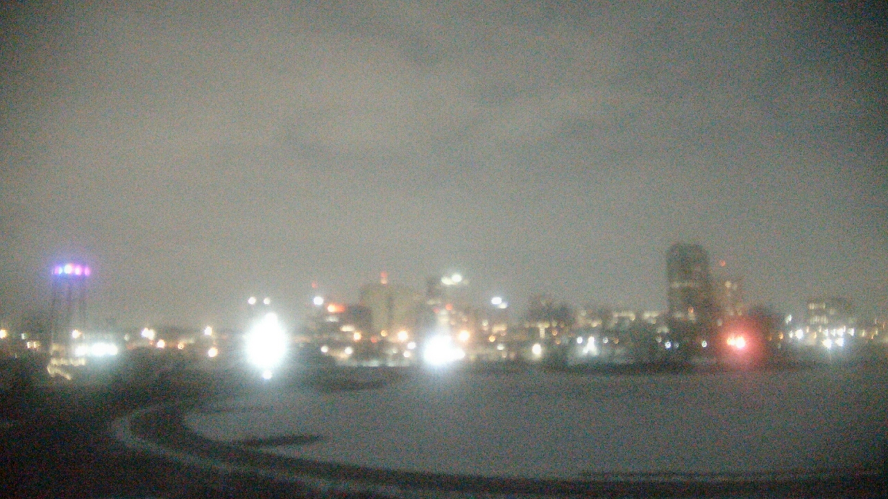 Thumbnail for current weather camera view from Grange Insurance Audubon Center in Columbus, Ohio