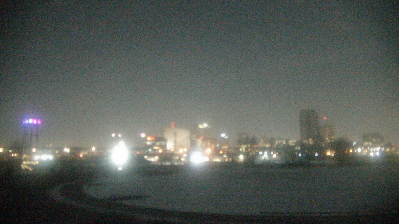 Thumbnail for current weather camera view from Grange Insurance Audubon Center in Columbus, Ohio