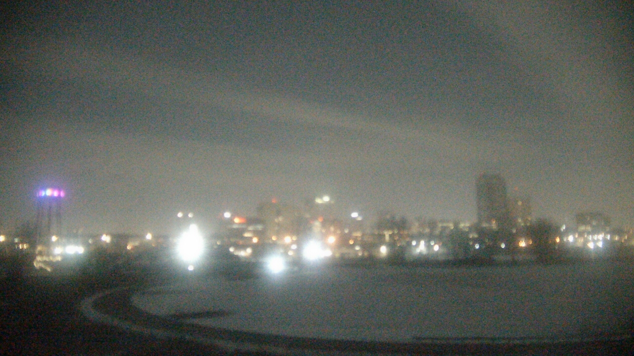 Thumbnail for current weather camera view from Grange Insurance Audubon Center in Columbus, Ohio