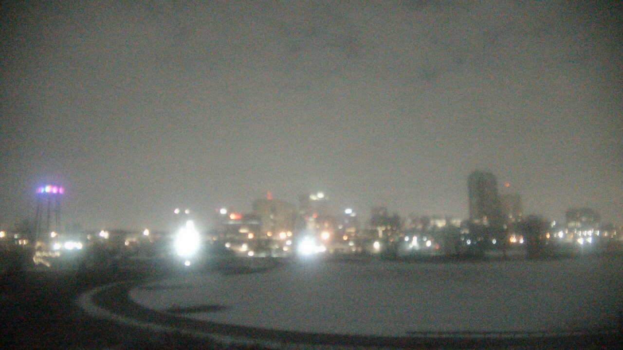 Thumbnail for current weather camera view from Grange Insurance Audubon Center in Columbus, Ohio