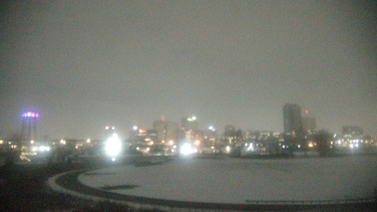 Thumbnail for current weather camera view from Grange Insurance Audubon Center in Columbus, Ohio