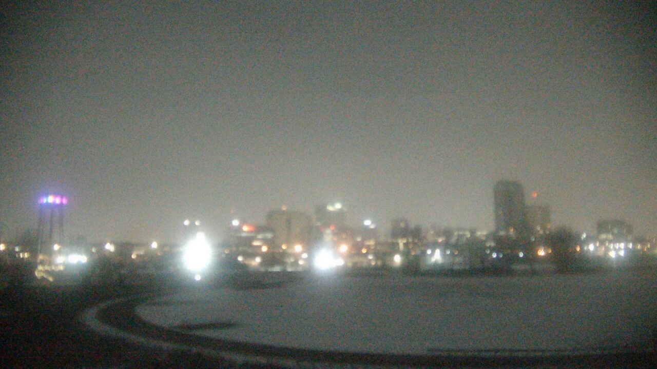 Thumbnail for current weather camera view from Grange Insurance Audubon Center in Columbus, Ohio