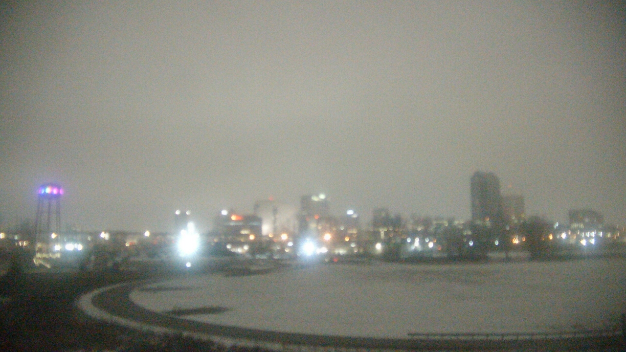 Thumbnail for current weather camera view from Grange Insurance Audubon Center in Columbus, Ohio